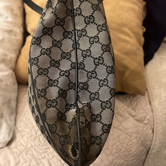 Authentic GUCCI GG BEIGE MONOGRAM HOBO BAG - Picture 9 of 12